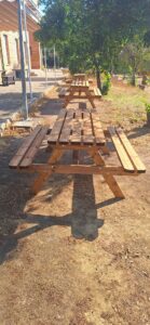 MESAS PICNIC IES ANGEL DE SAAVEDRA